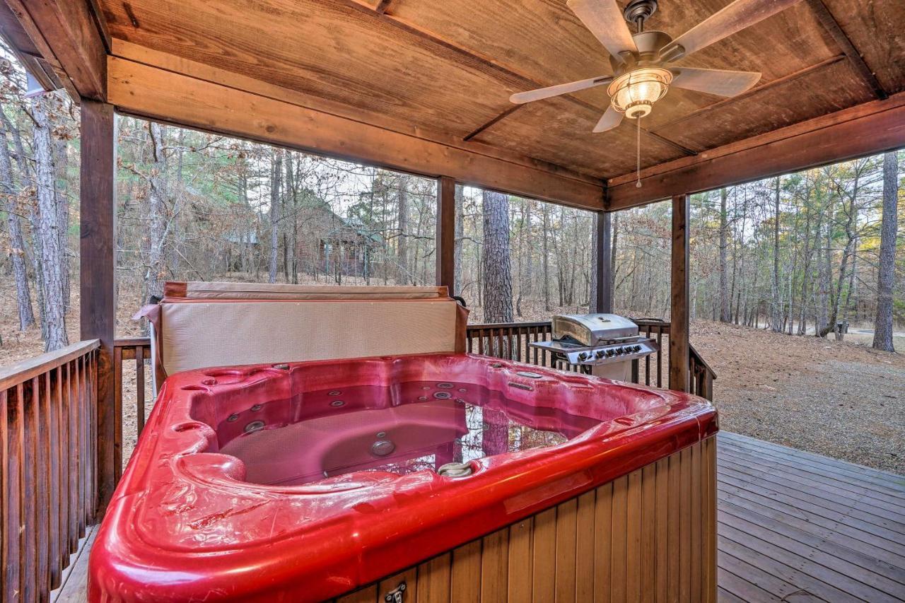 Broken Bow Cabin With Deck, Hot Tub And Fire Pit! Exterior foto